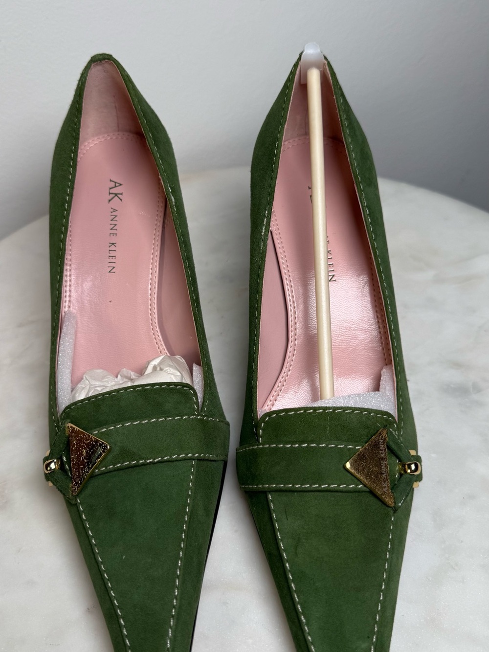 Anne Klein AK Green Suede Leather Pointed Toe Pumps Heels Women’s - Picture 11 of 11